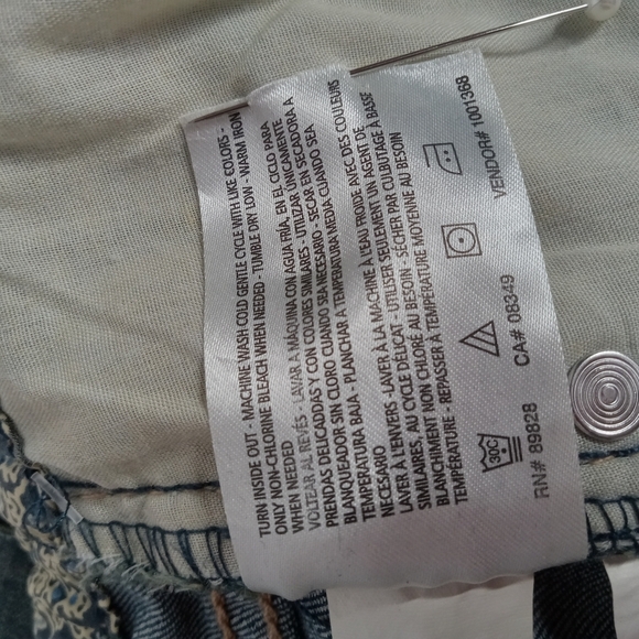 VINTAGE AMERICA BLUES WOMEN'S BLUE JEANS SIZE 14R NWT‎ WAIST MEASURES 19.5" - Picture 12 of 16